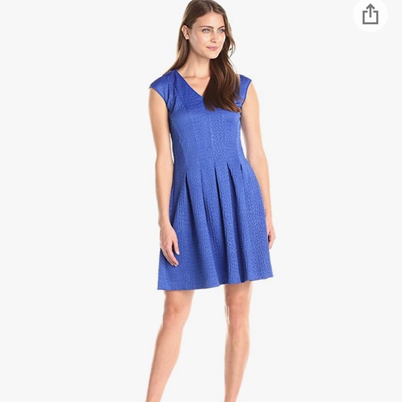 ✨Gabby Skye (NWT) Cap-Sleeve Fit and Flare Dress✨ - Picture 5 of 6